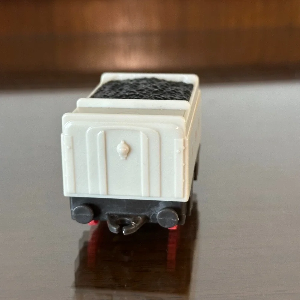 2017 Thomas and Friends Duchess L M S LMS Train Car Cargo Hauler Tank Engine EUC